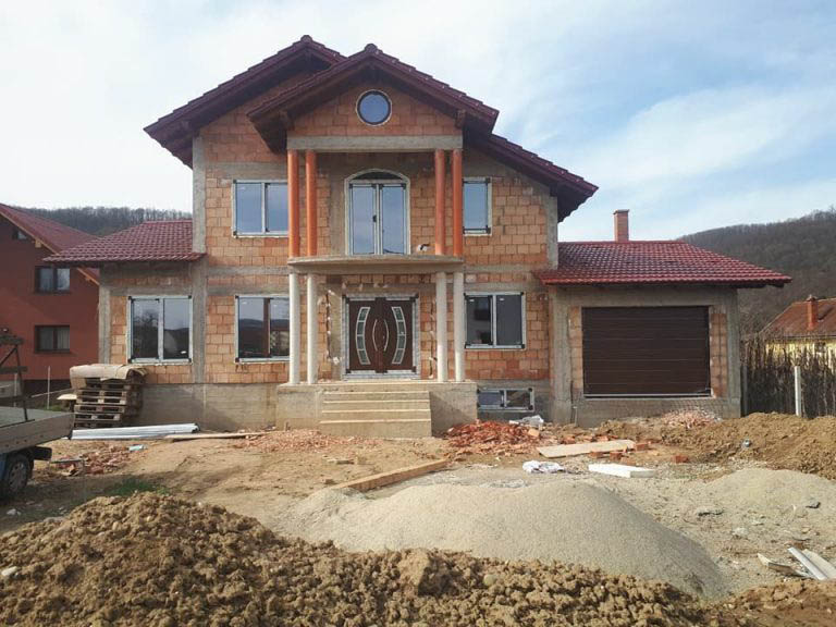 ferestre usi si usi de garaj termopan ifenster beclean