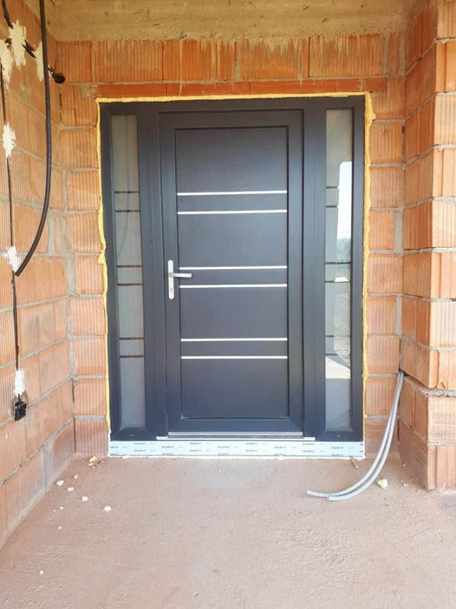 Ferestre și uși termopan cu profil PVC Aluplast 85 MD